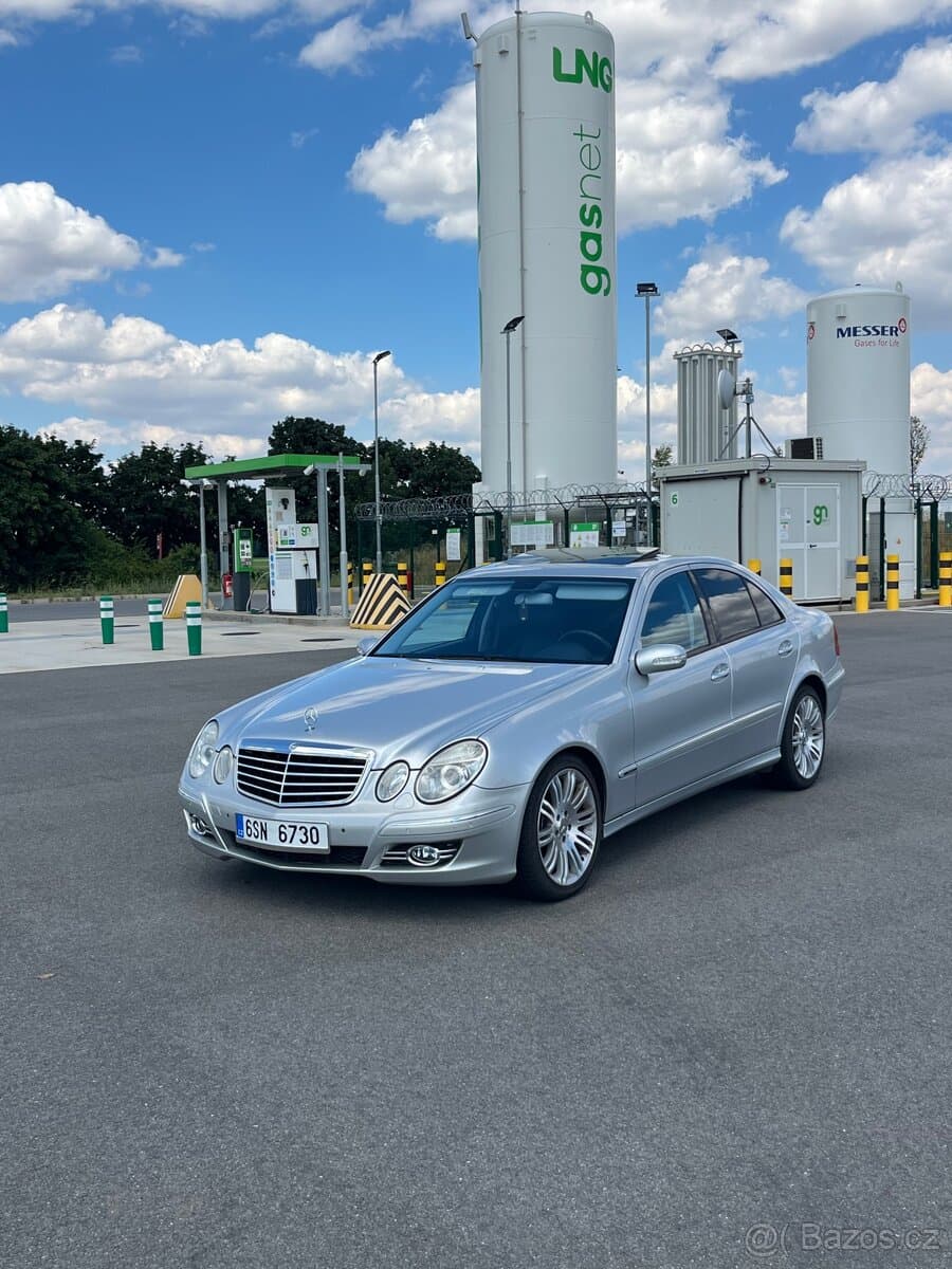 2006 Mercedes-Benz OSTATNÍ
