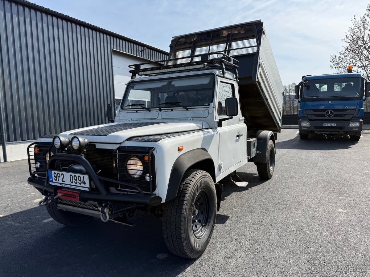 2002 Land Rover DEFENDER