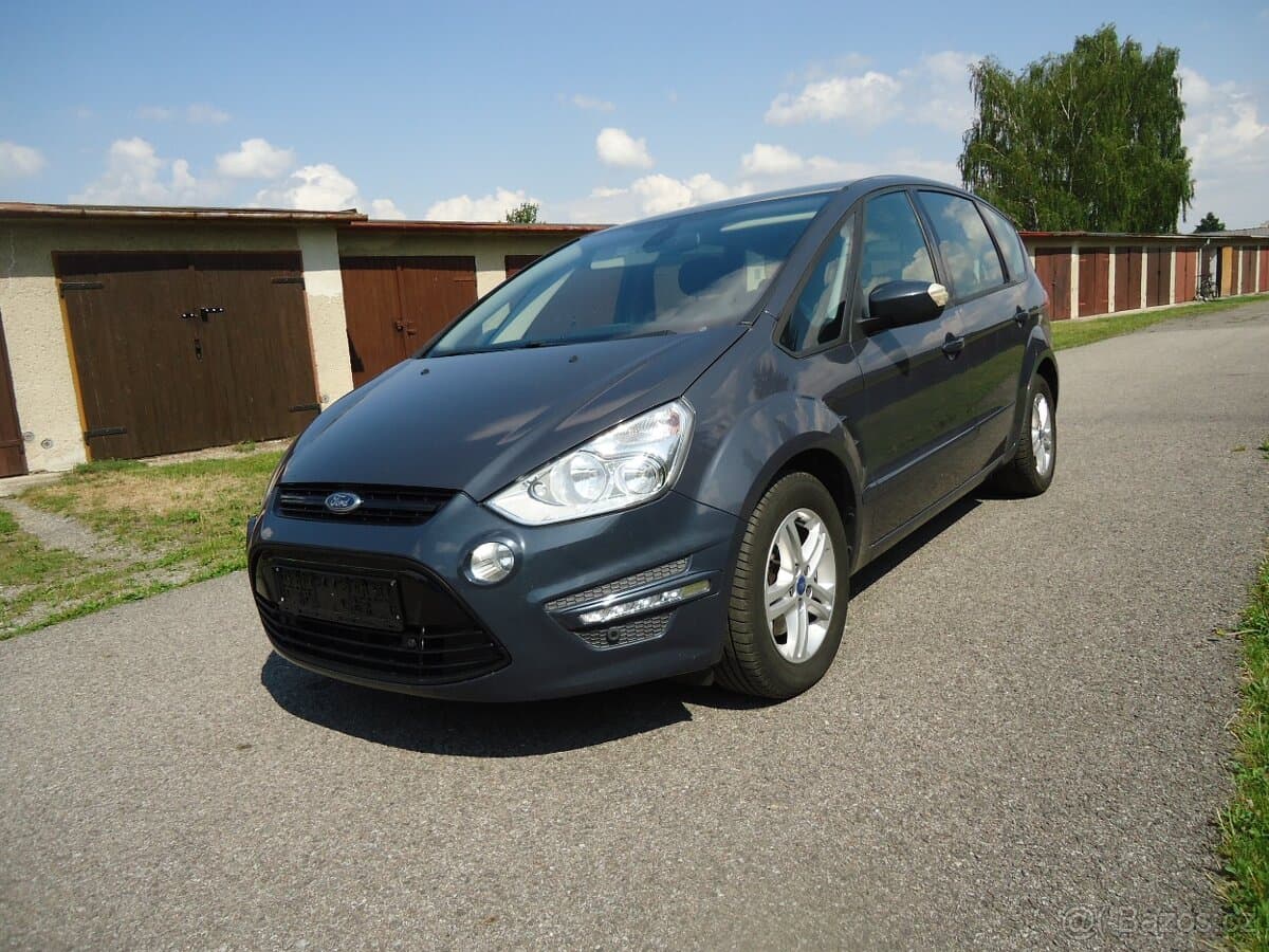2014 Ford S-MAX