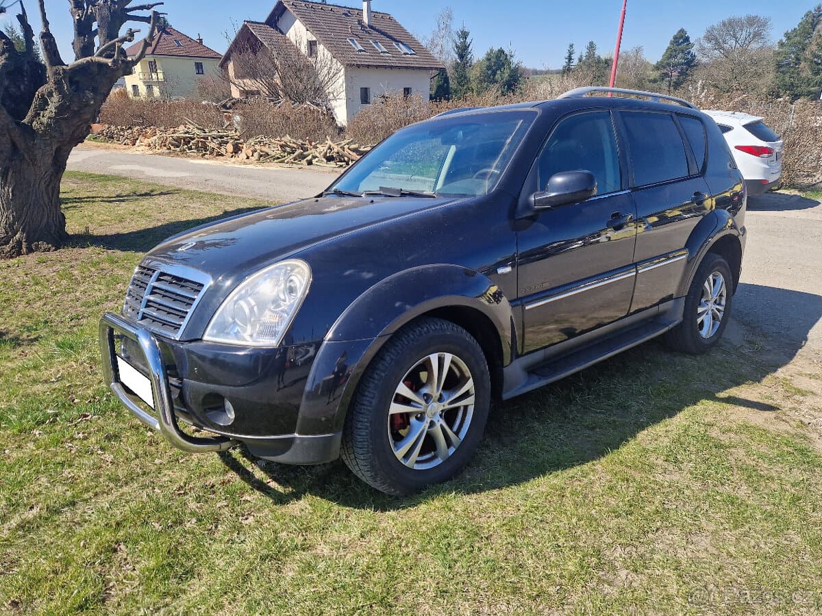 2012 SsangYong REXTON