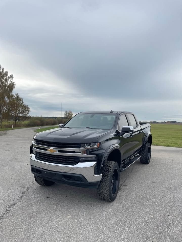2020 Chevrolet SILVERADO