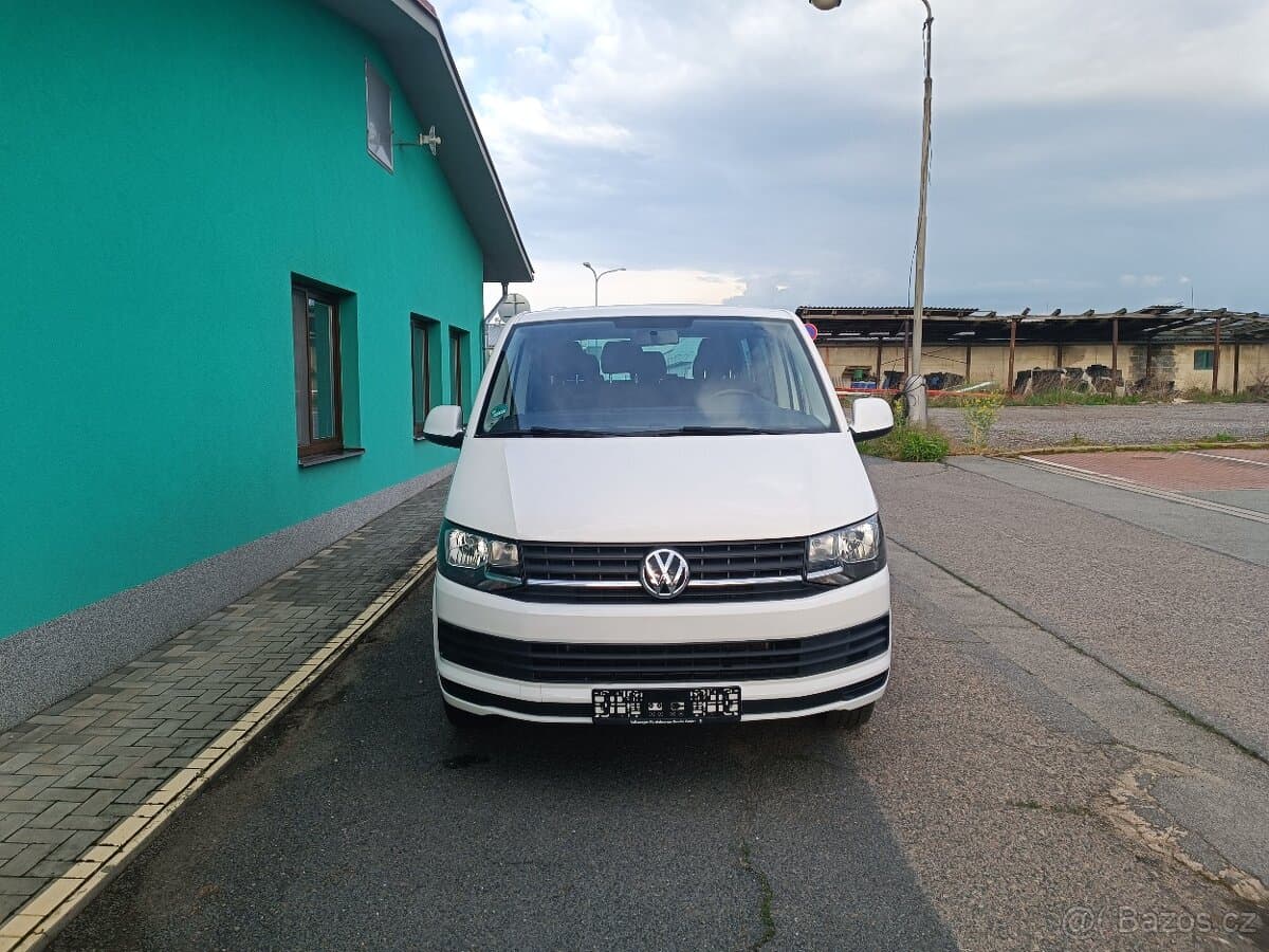 2018 Volkswagen CARAVELLE