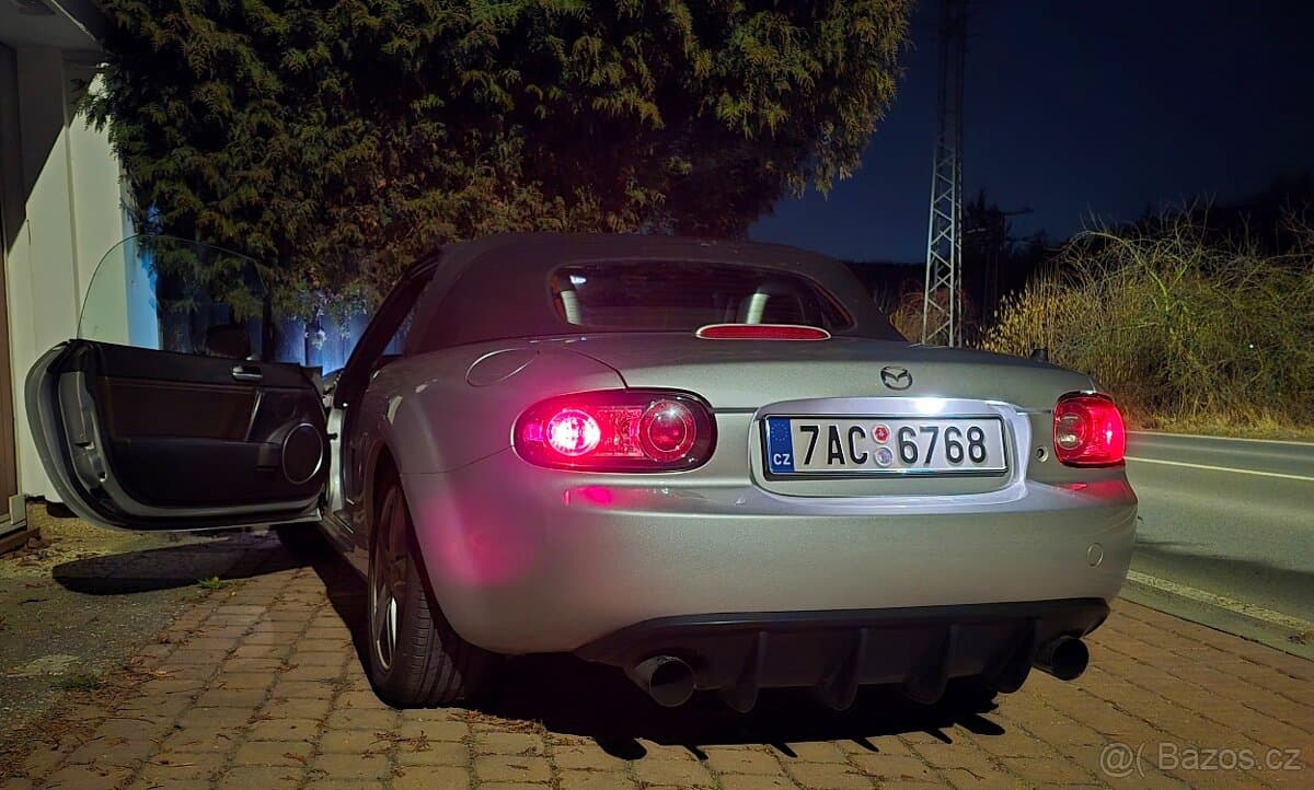2006 Mazda MX-5