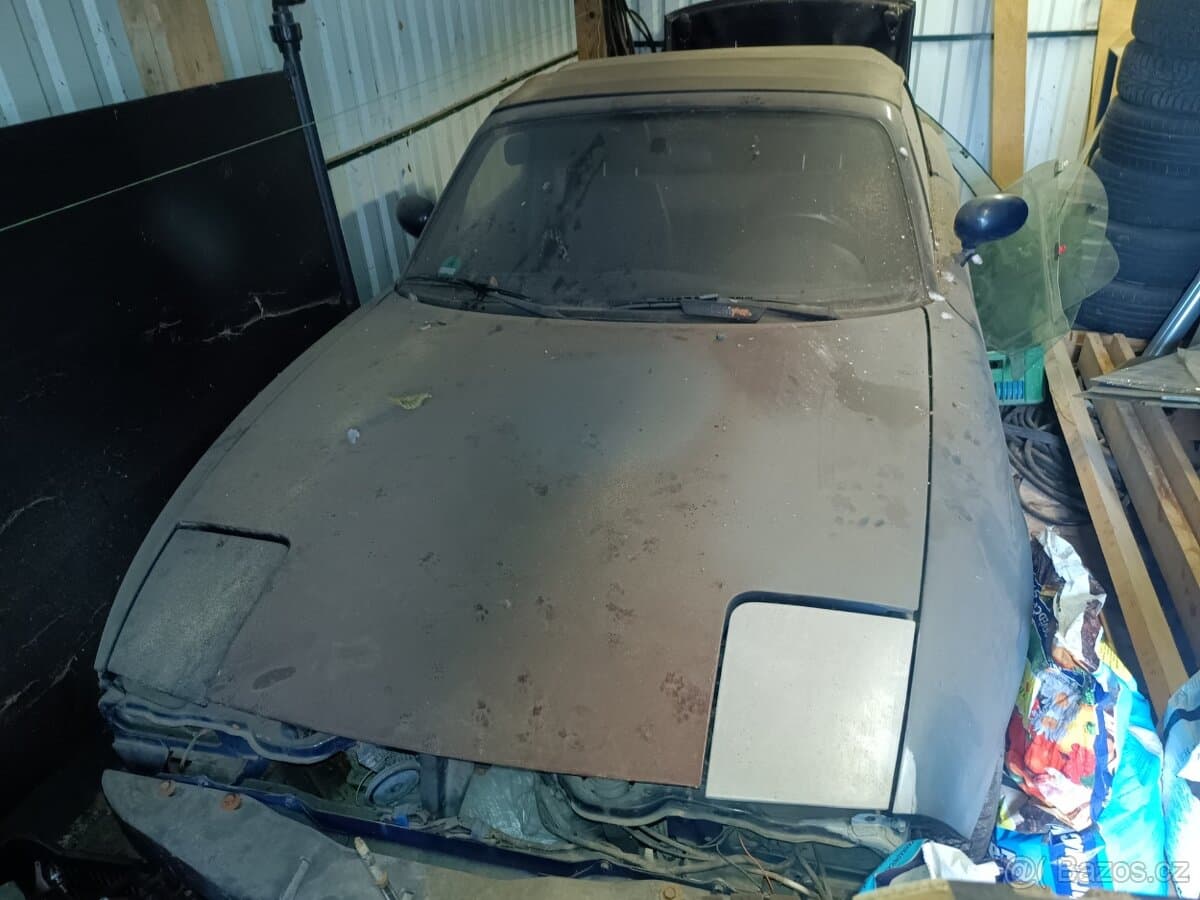 1998 Mazda 5