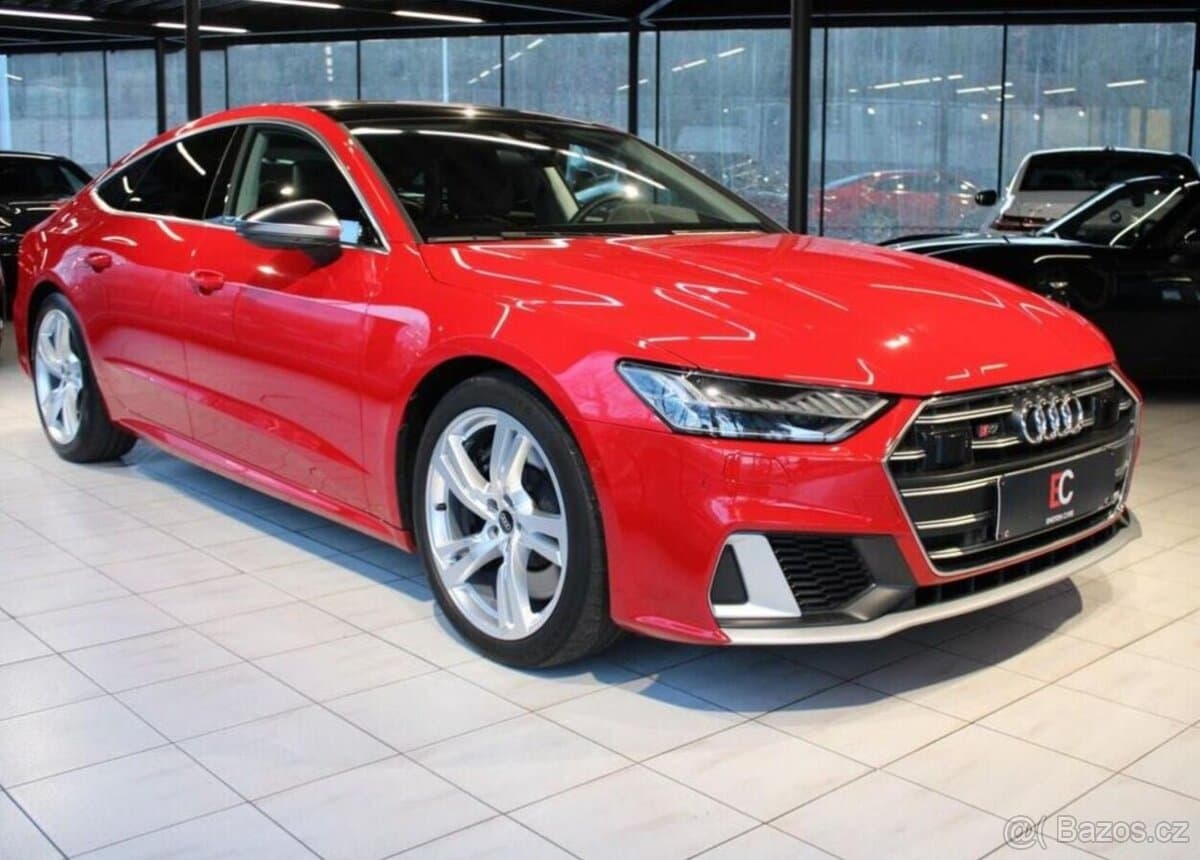 2022 Audi S7