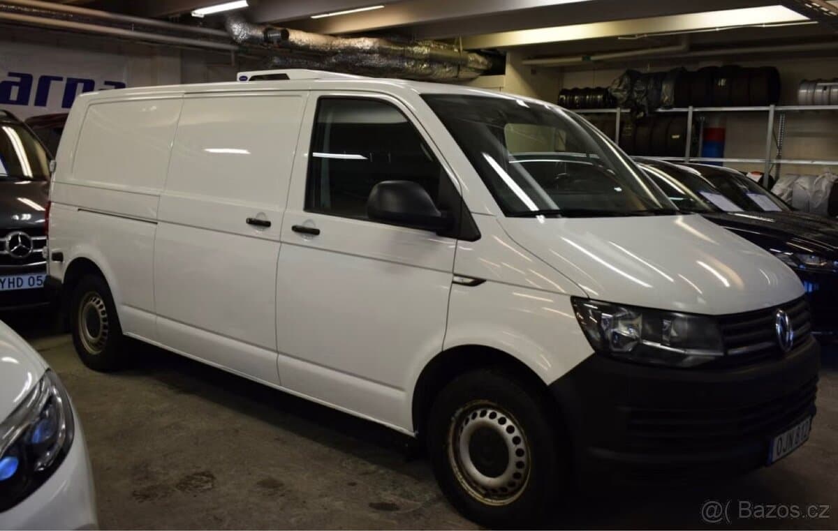 2016 Volkswagen TRANSPORTER