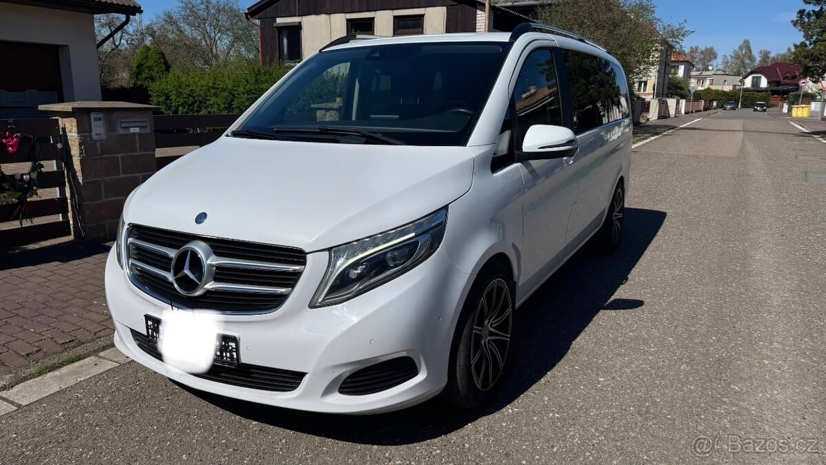 2016 Mercedes-Benz OSTATNÍ
