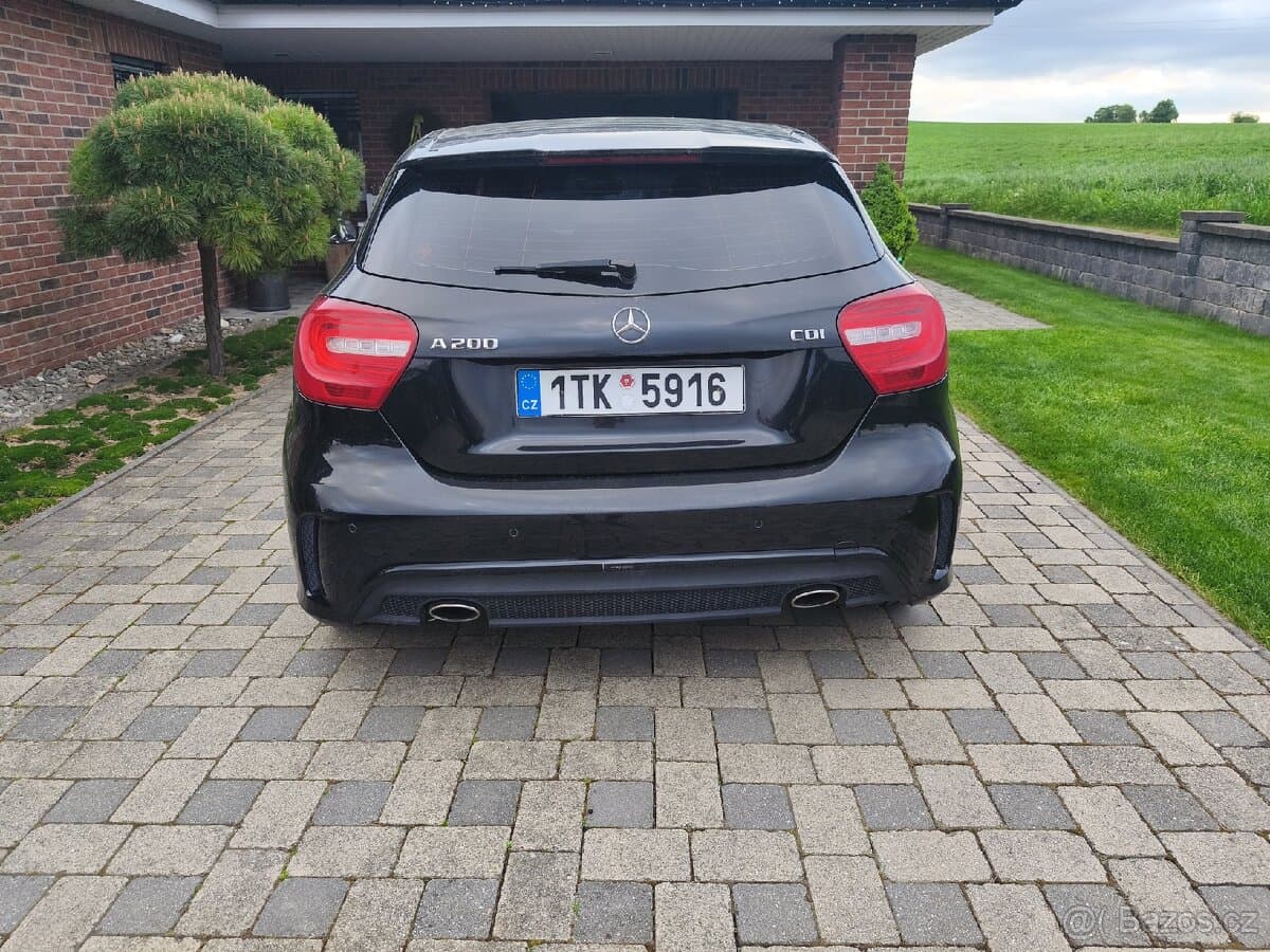 2013 Mercedes-Benz OSTATNÍ
