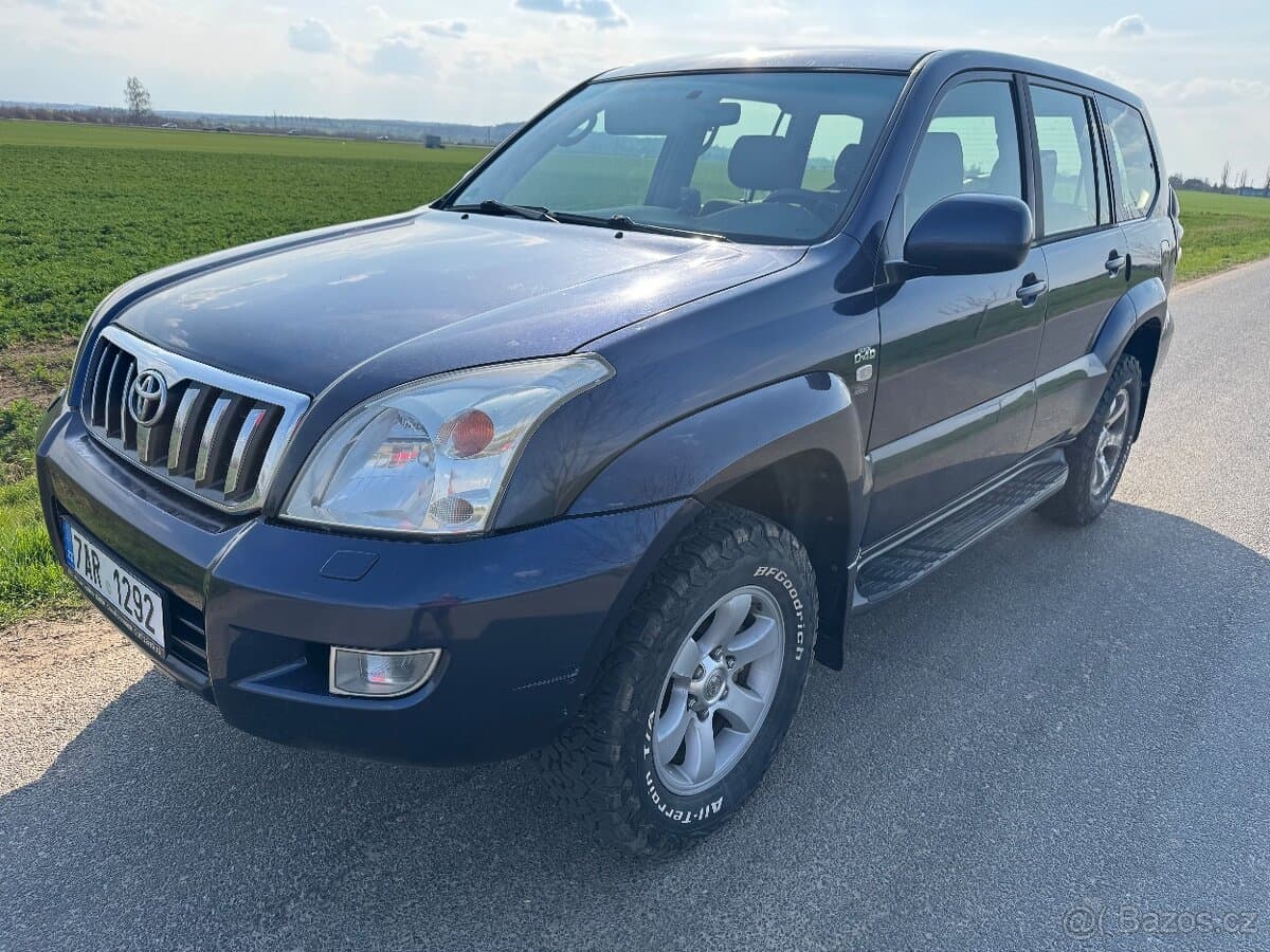 2005 Toyota LAND CRUISER
