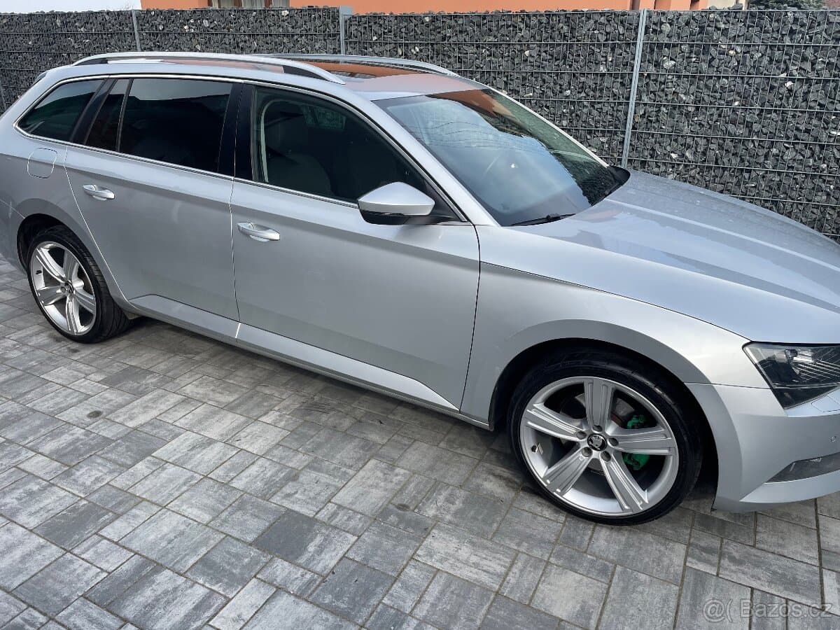 2016 Škoda SUPERB