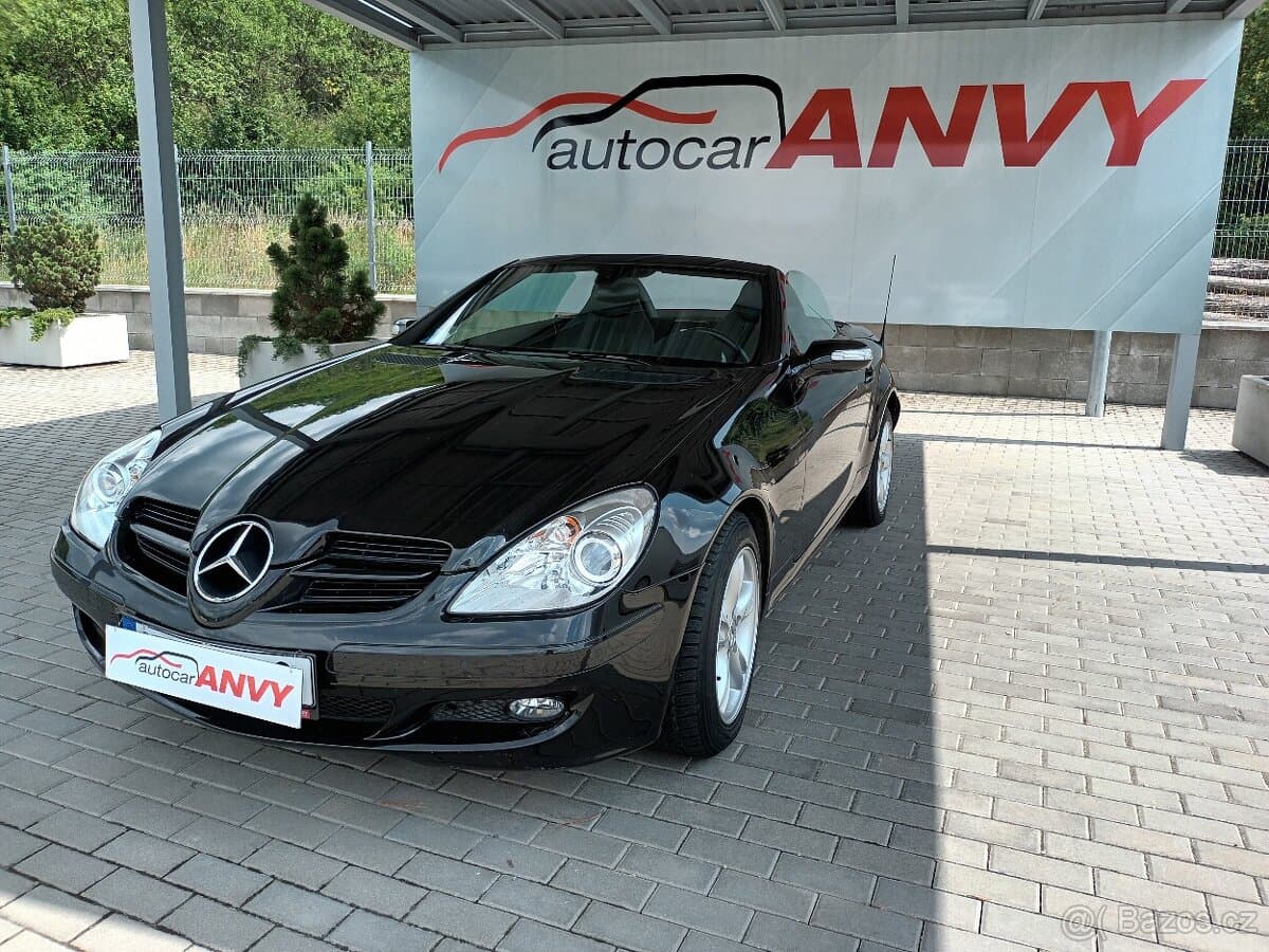 2004 Mercedes-Benz SLK