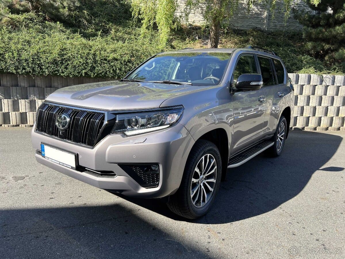 2020 Toyota LAND CRUISER