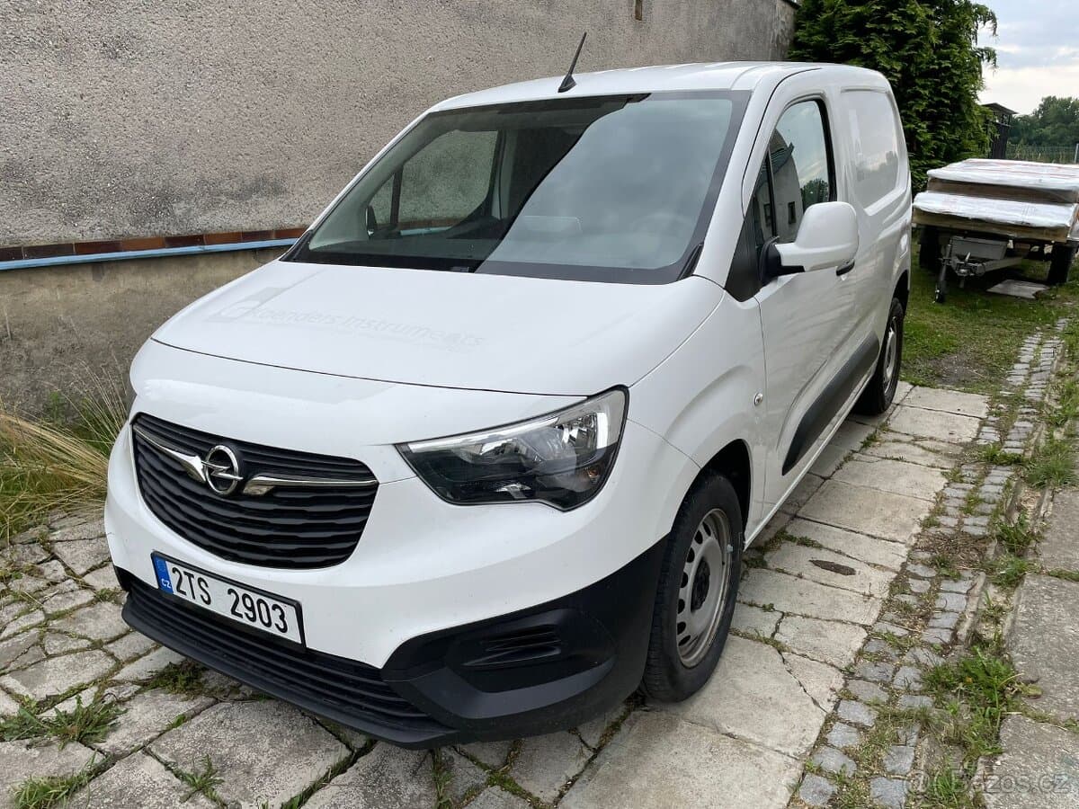 2020 Opel COMBO