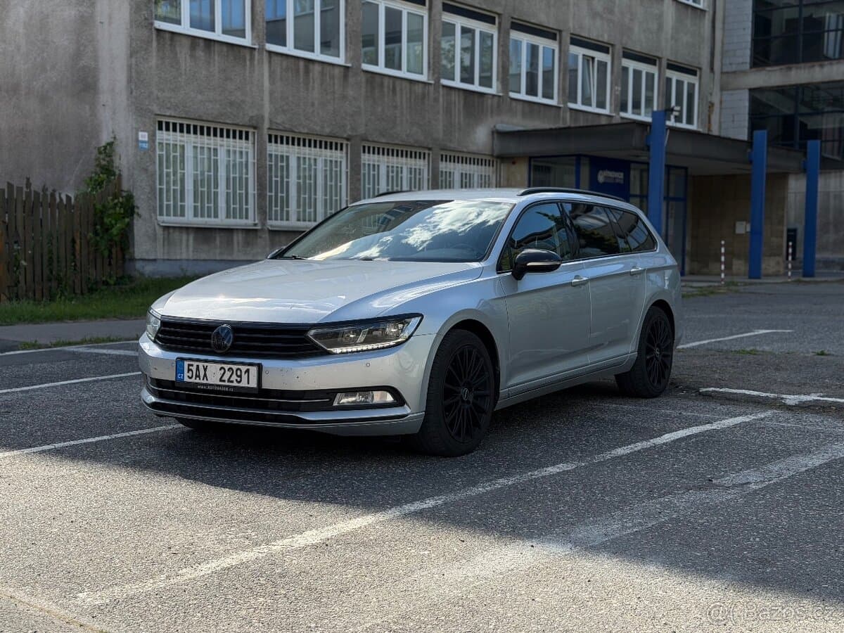 2016 Volkswagen PASSAT