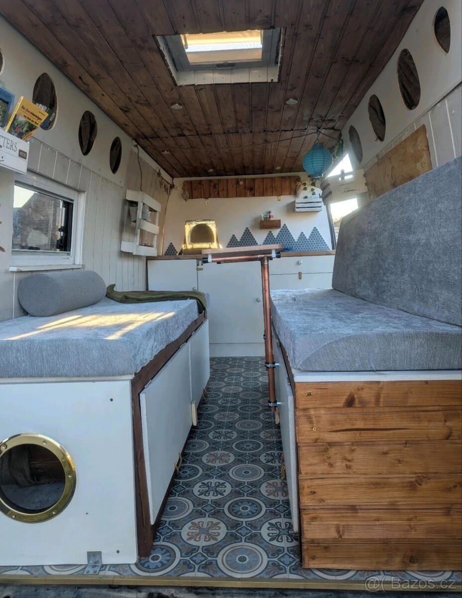 2011 Ford TRANSIT