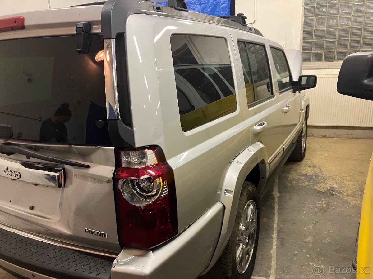 2010 Jeep COMMANDER