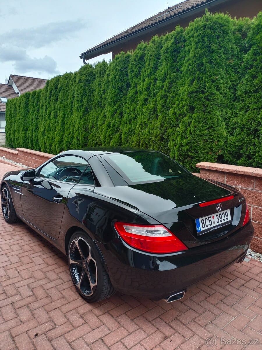 2013 Mercedes-Benz SLK
