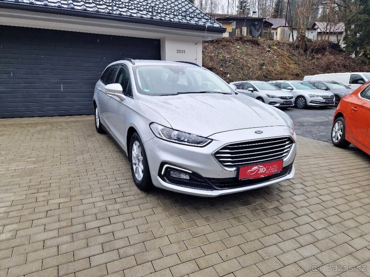 2021 Ford MONDEO