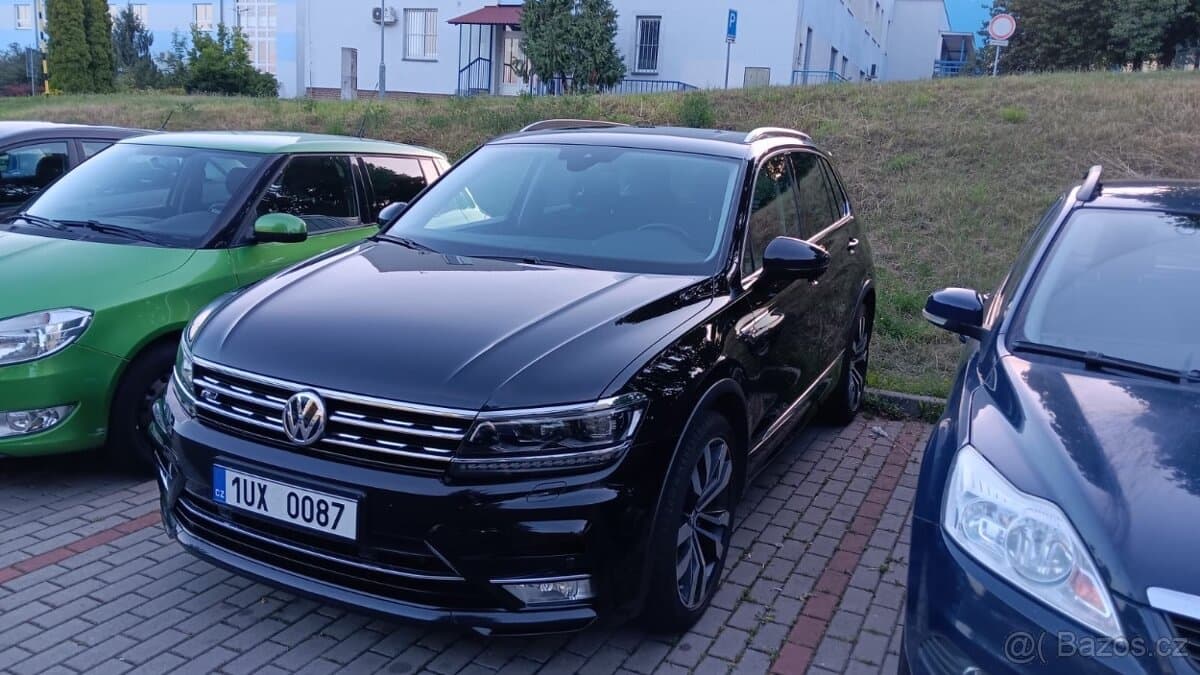 2017 Volkswagen TIGUAN