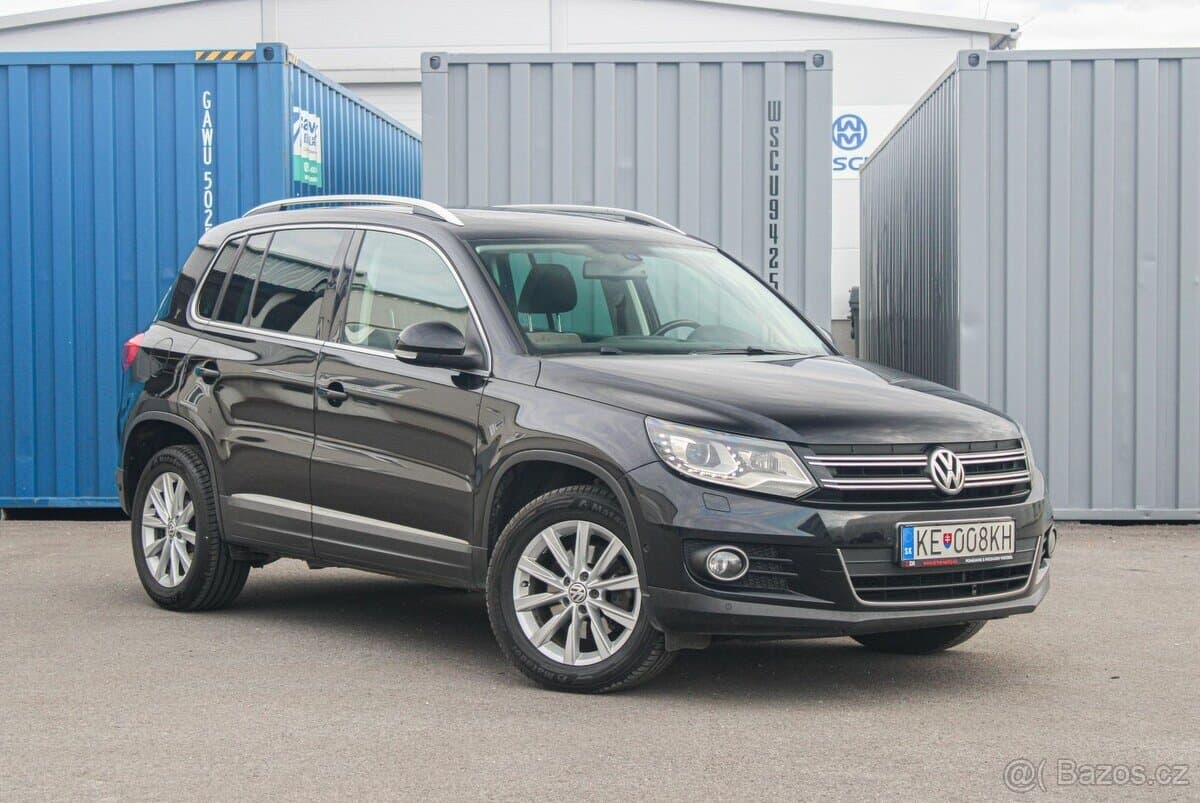 2012 Volkswagen TIGUAN