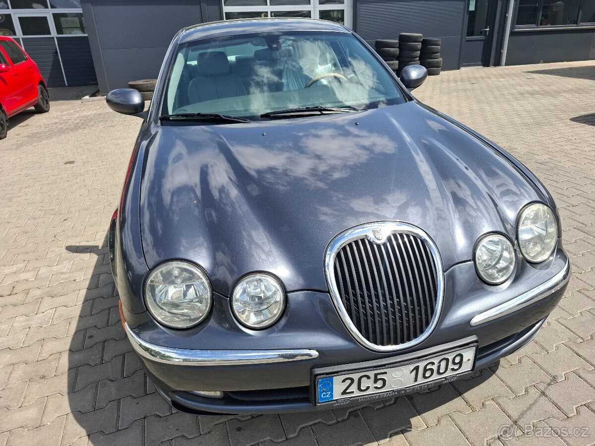 2002 Jaguar S-TYPE