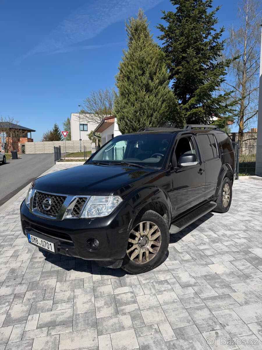 2014 Nissan PATHFINDER