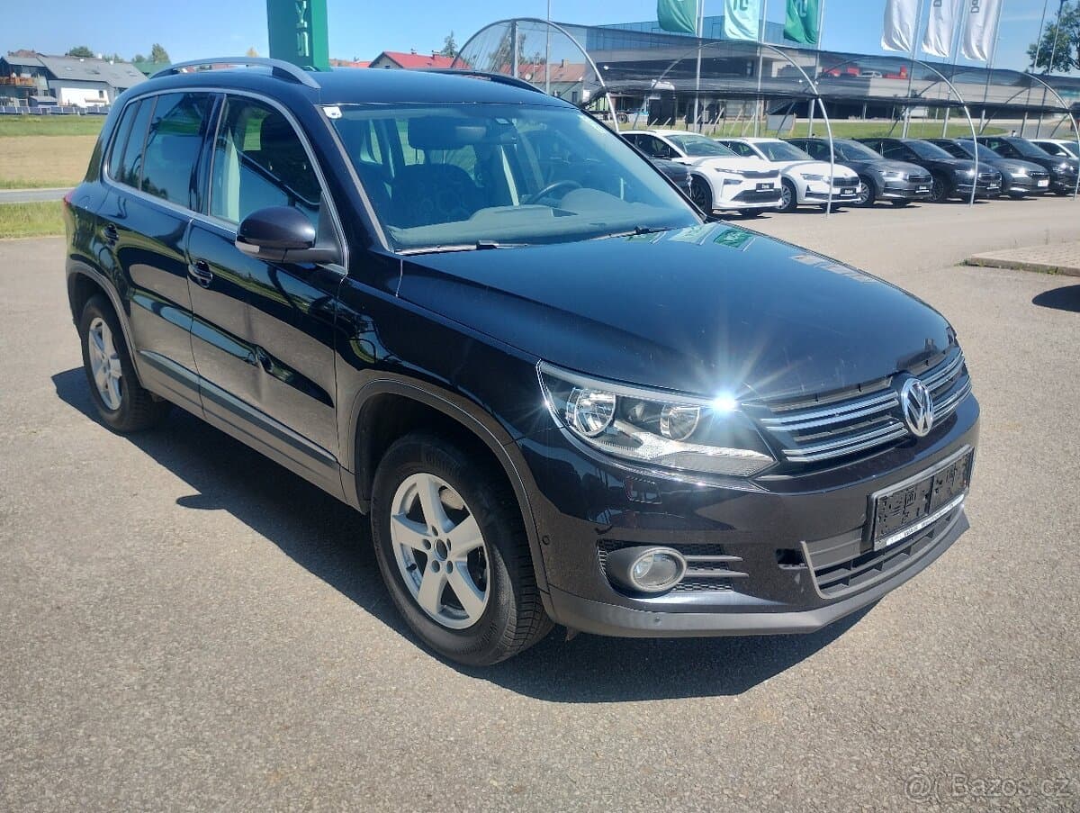 2012 Volkswagen TIGUAN