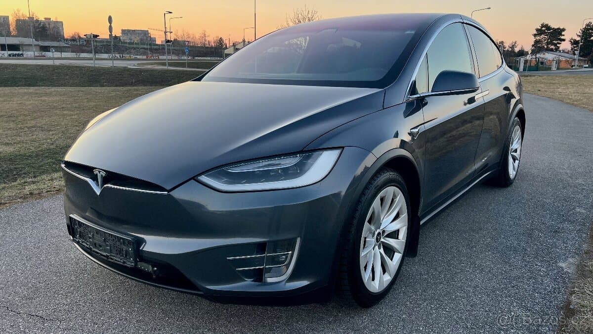 2018 Tesla MODEL X