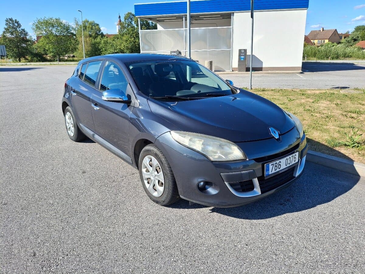 2011 Renault MEGANE