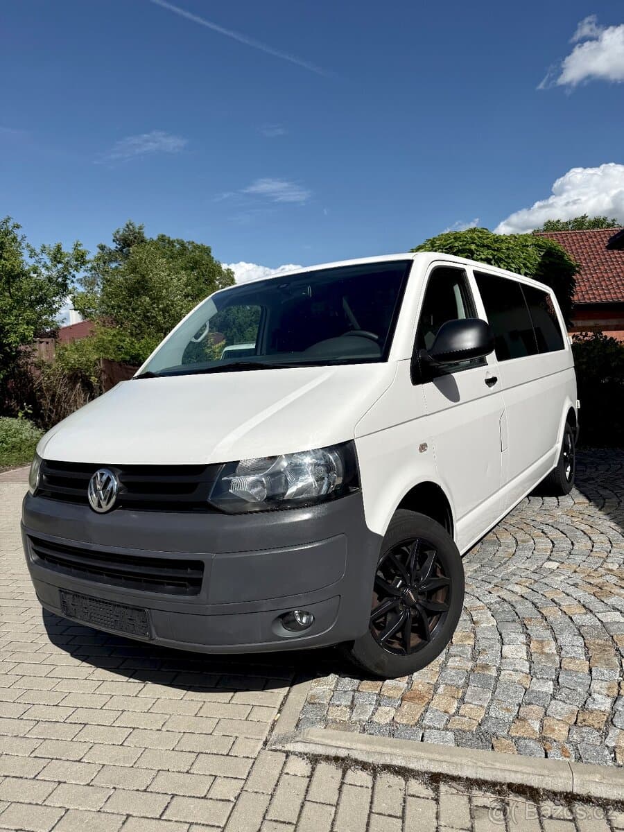 2011 Volkswagen TRANSPORTER