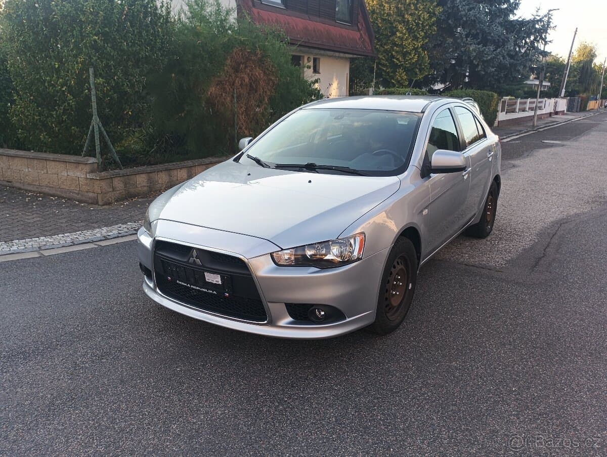 2011 Mitsubishi LANCER