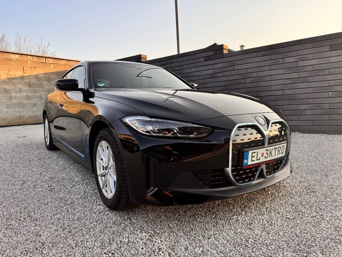 2023 BMW i4
