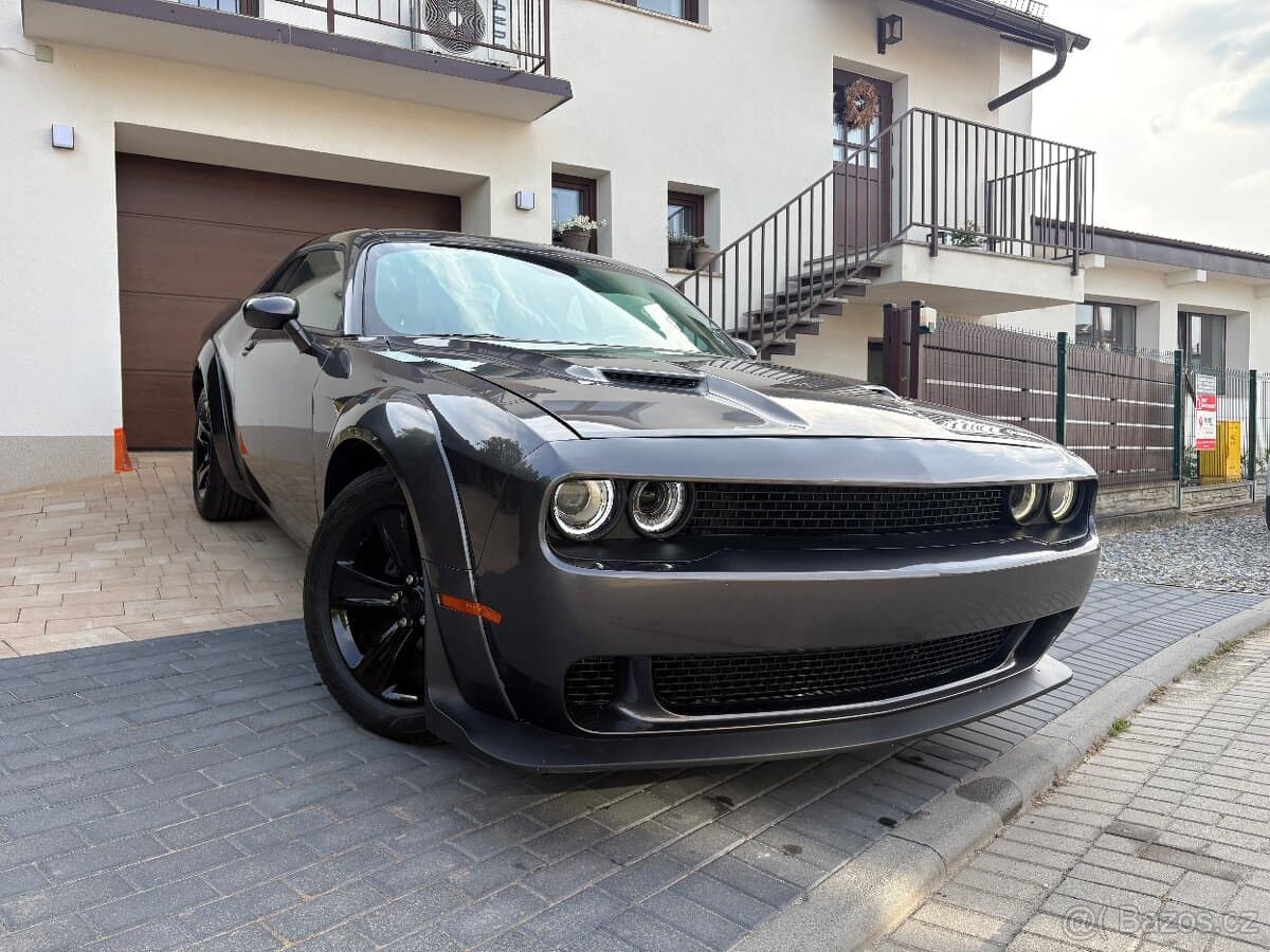 2020 Dodge CHALLENGER