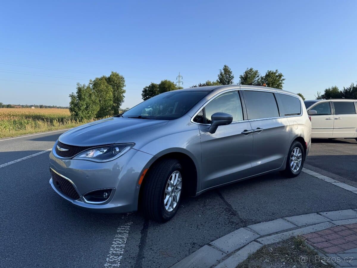 2020 Chrysler PACIFICA