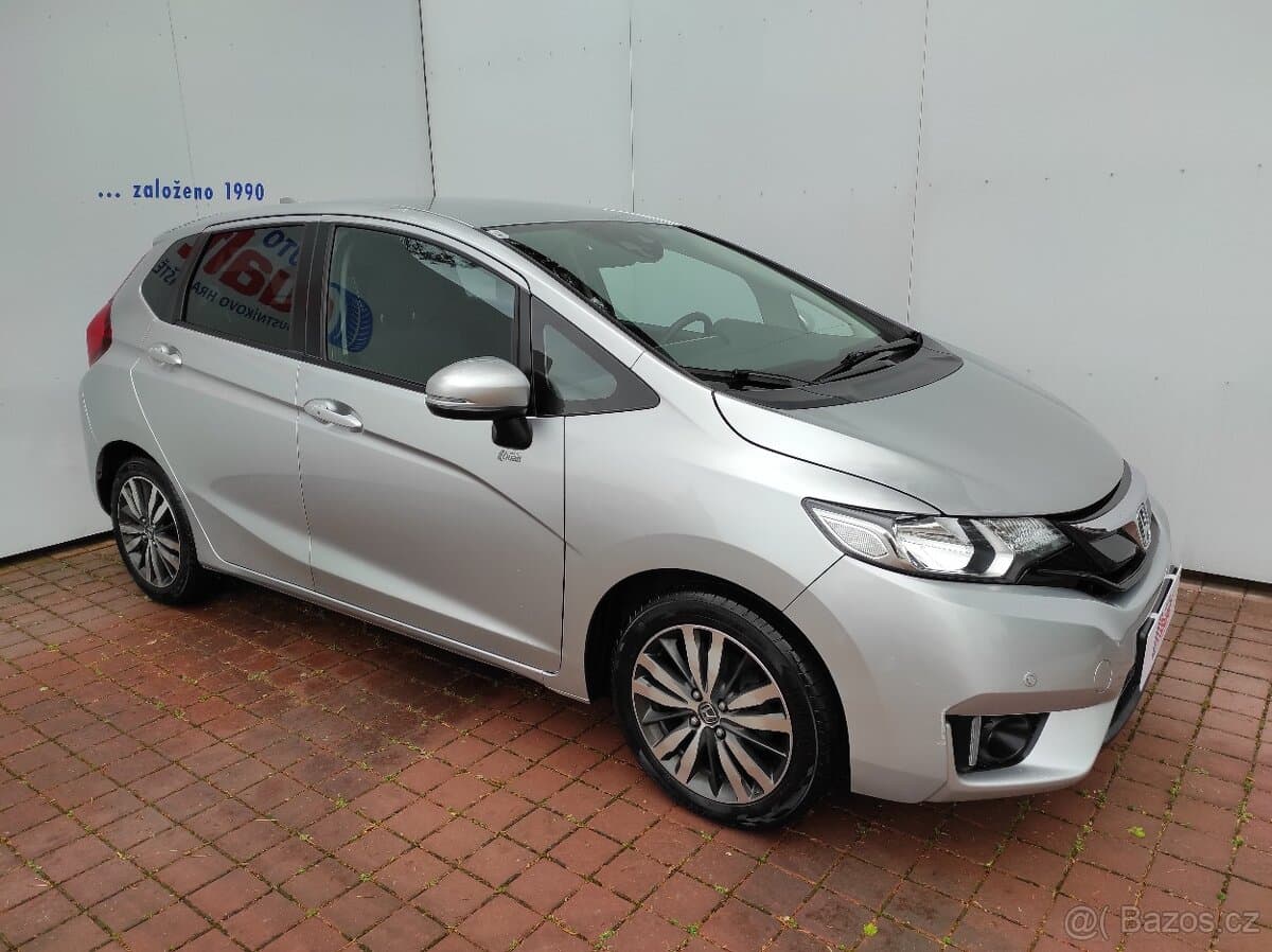 2016 Honda JAZZ