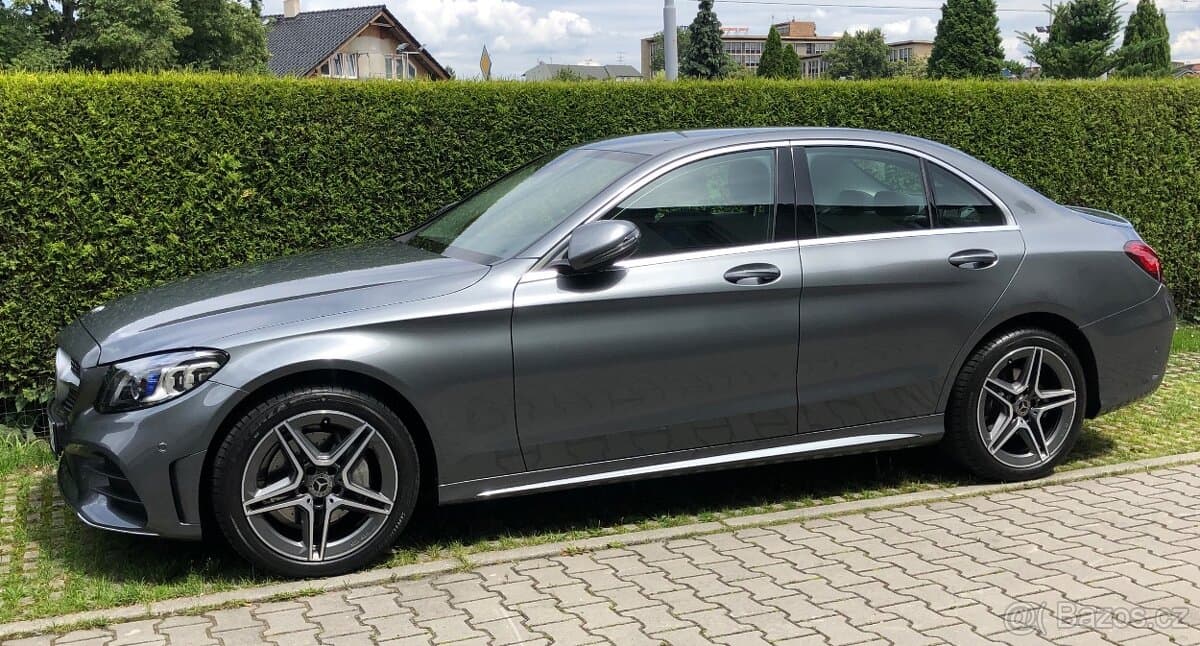 2020 Mercedes-Benz OSTATNÍ