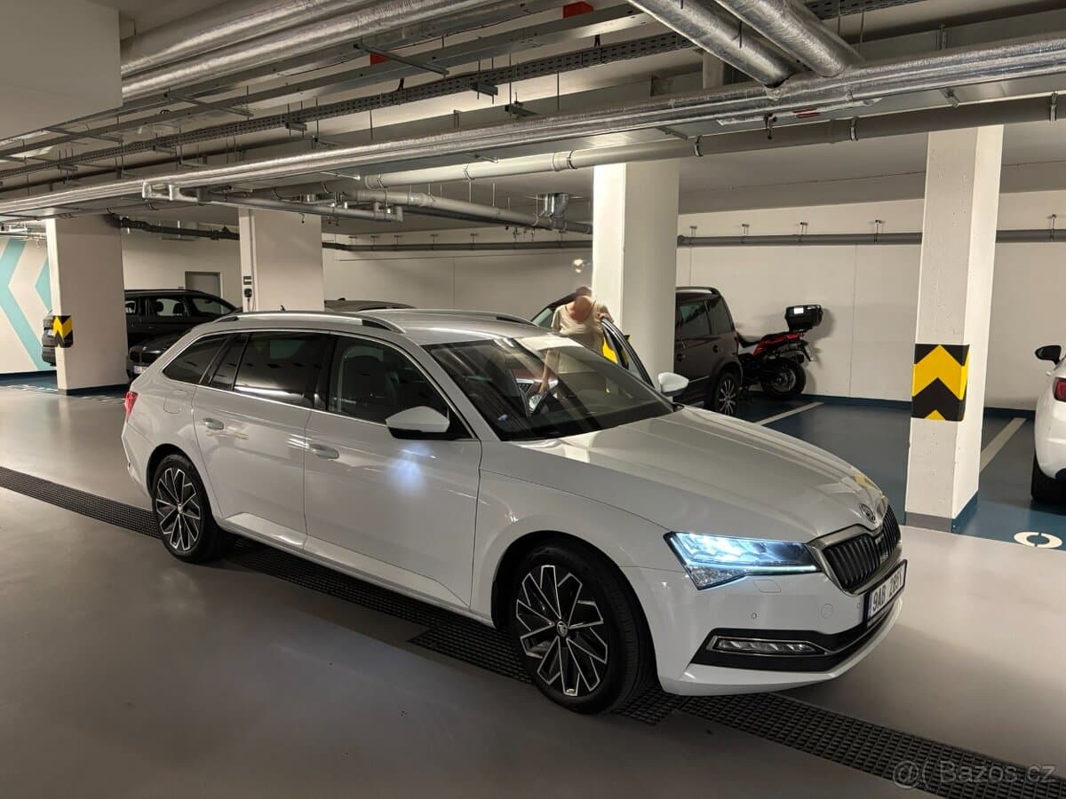 2022 Škoda SUPERB