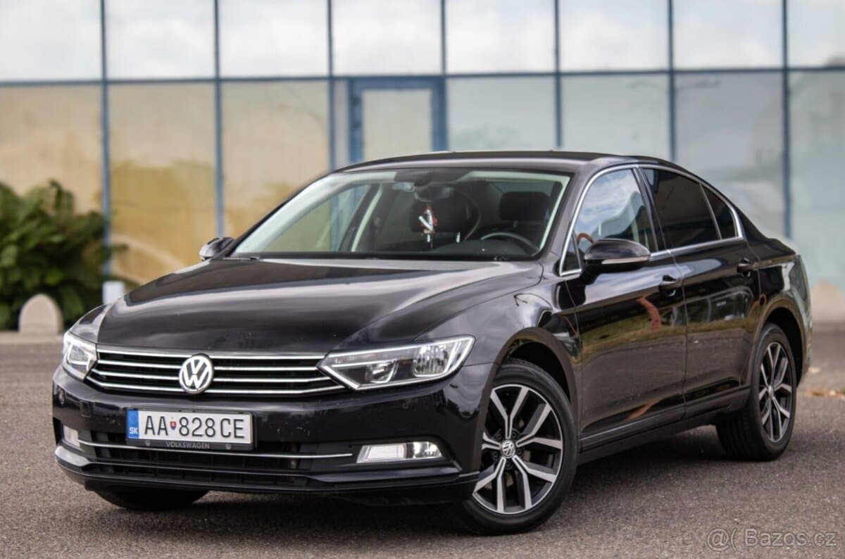 2016 Volkswagen PASSAT