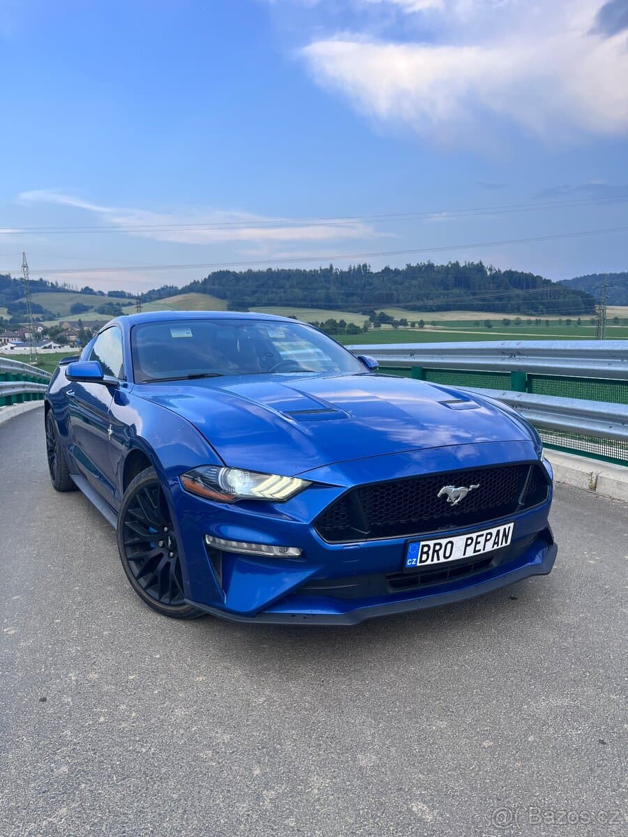 2018 Ford MUSTANG