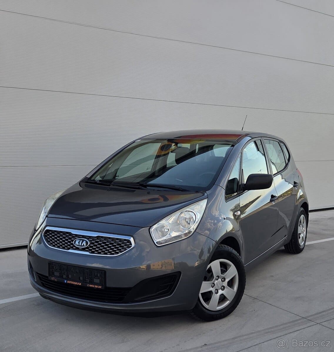 2010 Kia VENGA