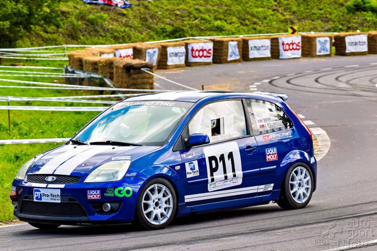 2005 Ford FIESTA