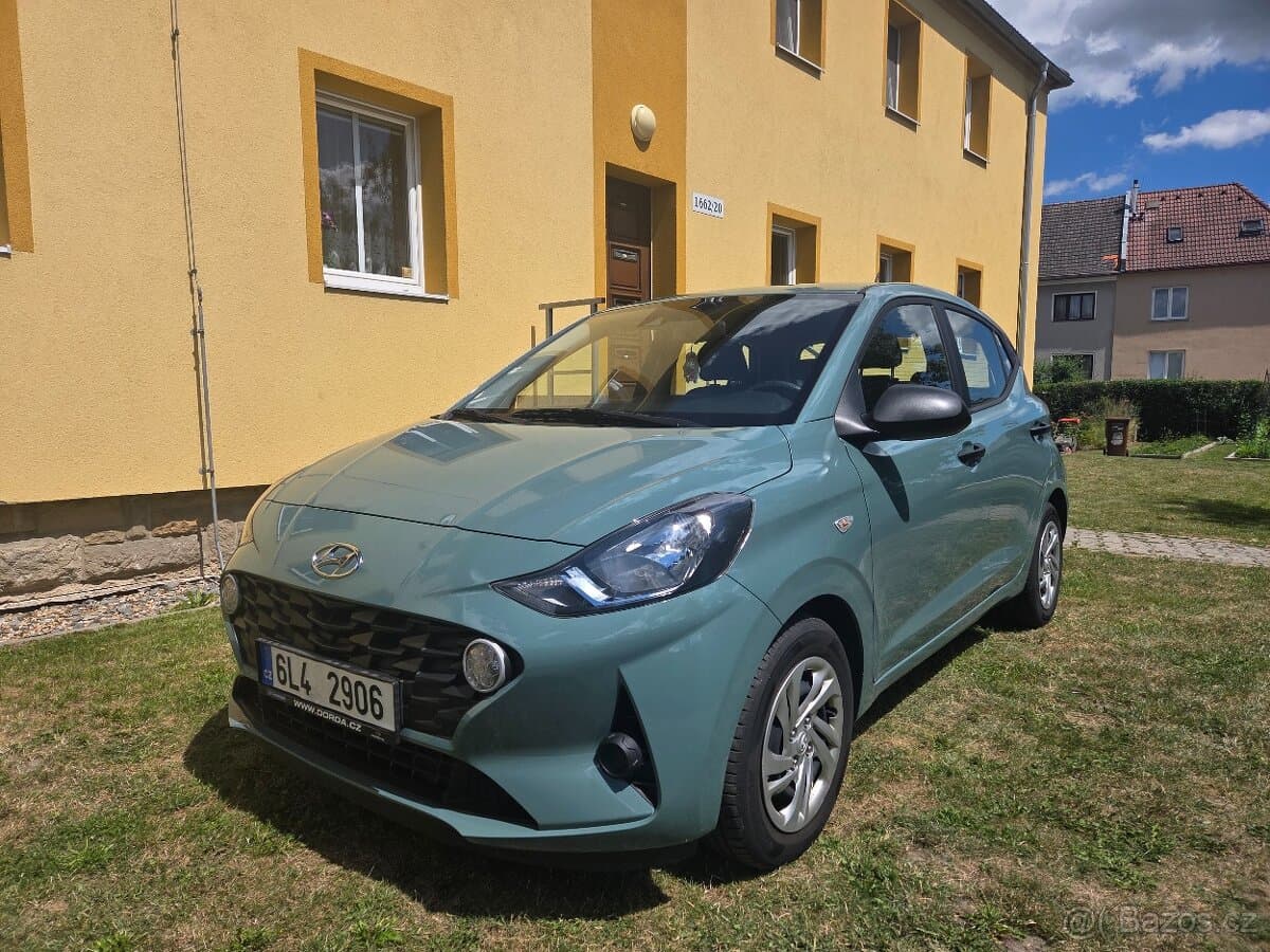 2022 Hyundai i10