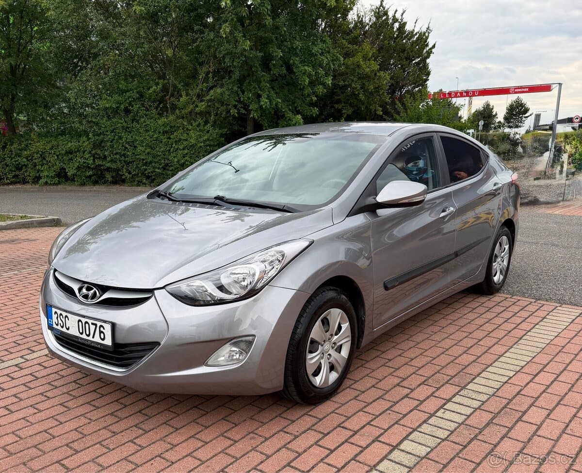 2011 Hyundai ELANTRA