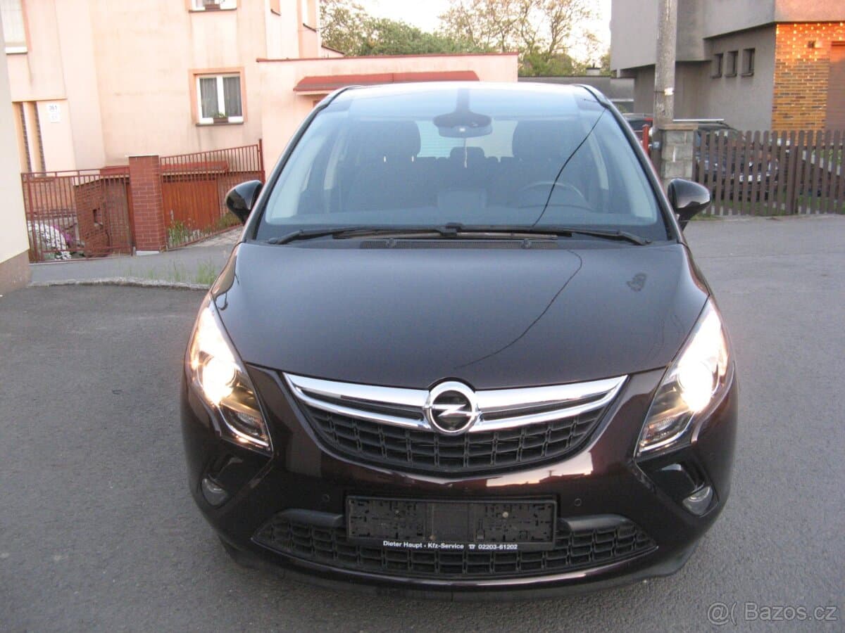 2015 Opel ZAFIRA