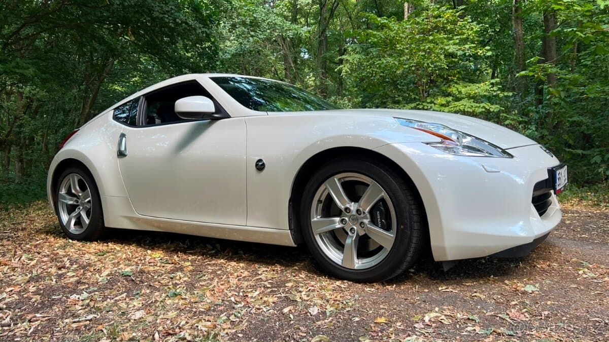 2011 Nissan OSTATNÍ