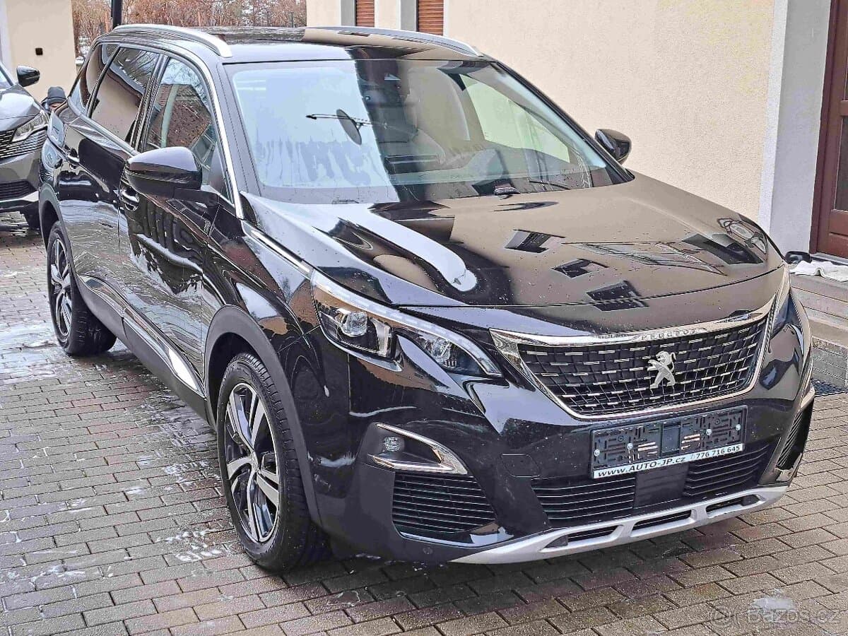2020 Peugeot 5008