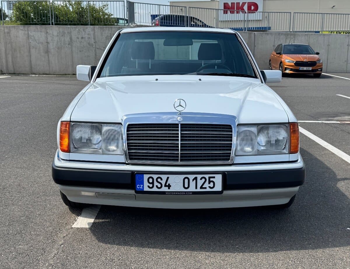 1990 Mercedes-Benz OSTATNÍ
