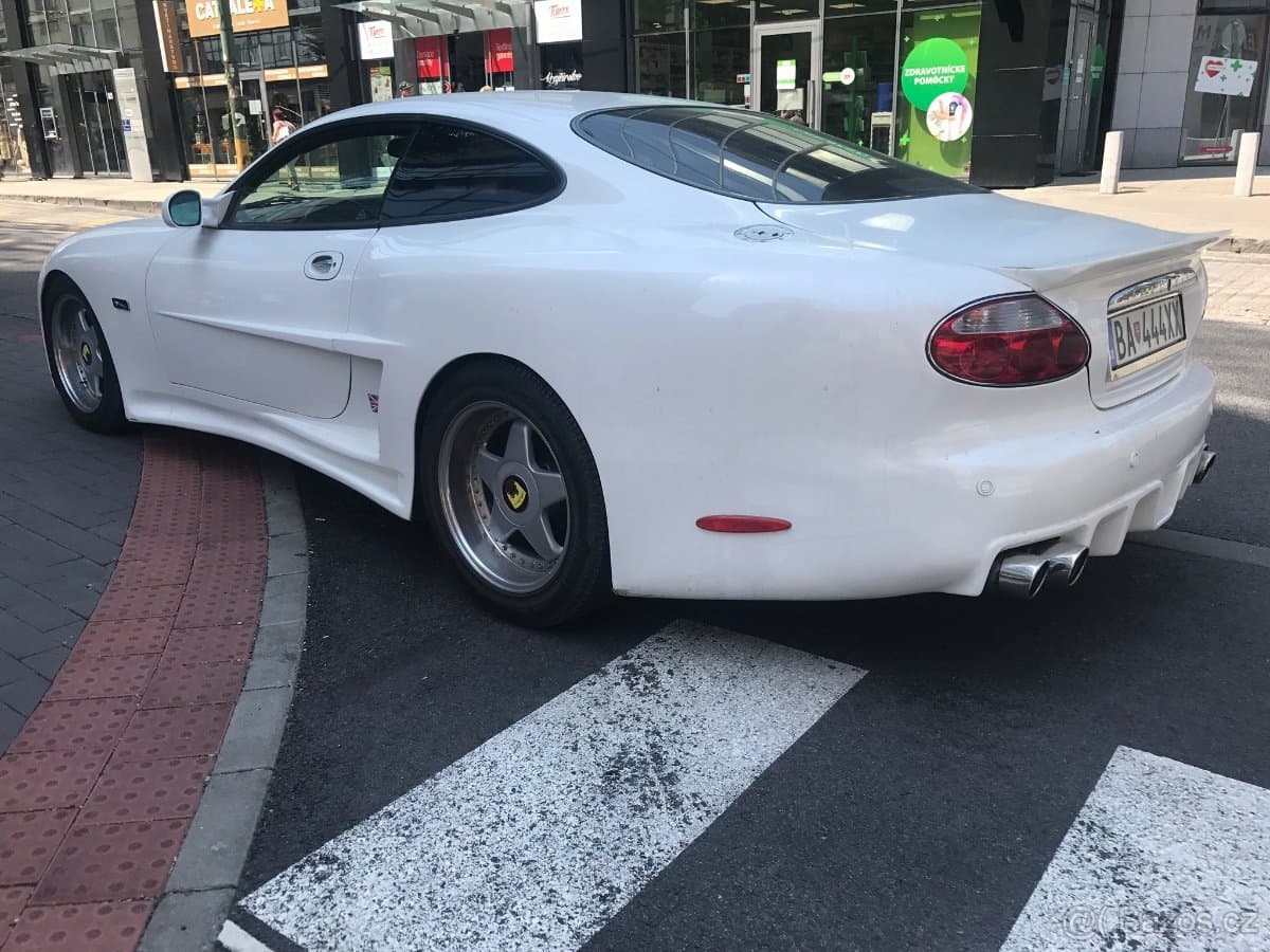 2003 Jaguar XK