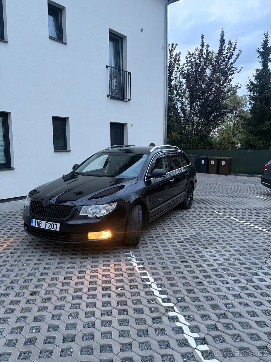 2010 Škoda SUPERB