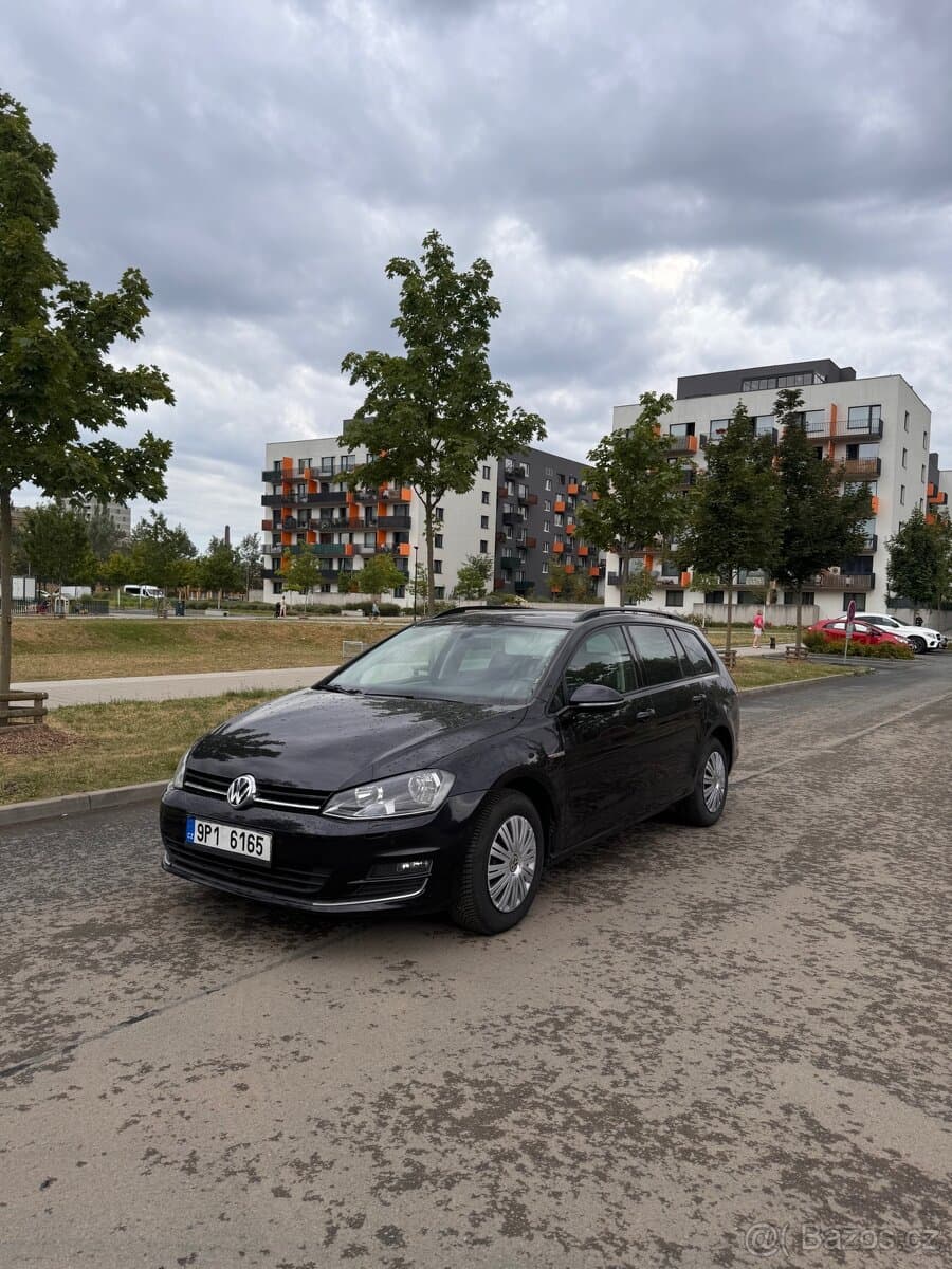 2015 Volkswagen GOLF